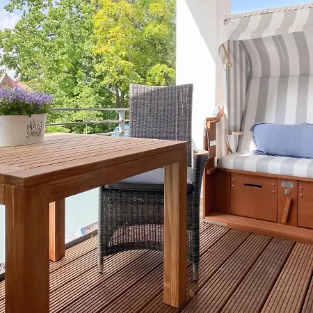 Meerloge -traumwohnung Mit Meerblick In Ruhiger Hanglage- * Scharbeutz