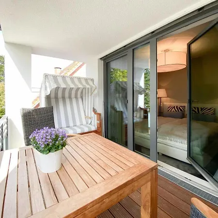Meerloge -traumwohnung Mit Meerblick In Ruhiger Hanglage- * Scharbeutz