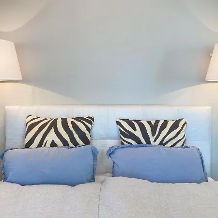 Lägenhet Meerloge -traumwohnung Mit Meerblick In Ruhiger Hanglage- Scharbeutz